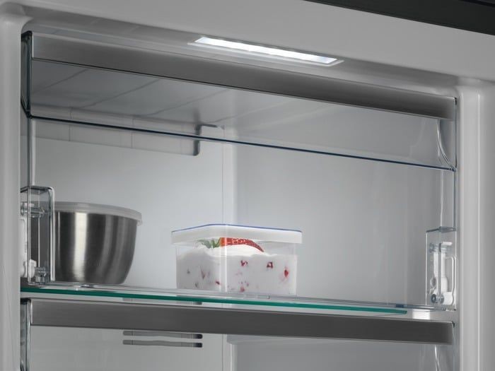 aeg-frigorifico-1-puerta-ork7m391ew-libre-instalacion-186m-blanco-clase-e