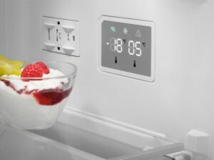 aeg-frigorifico-combi-rcb632e9mu-186cm-twintech-total-no-frost-serie-6000