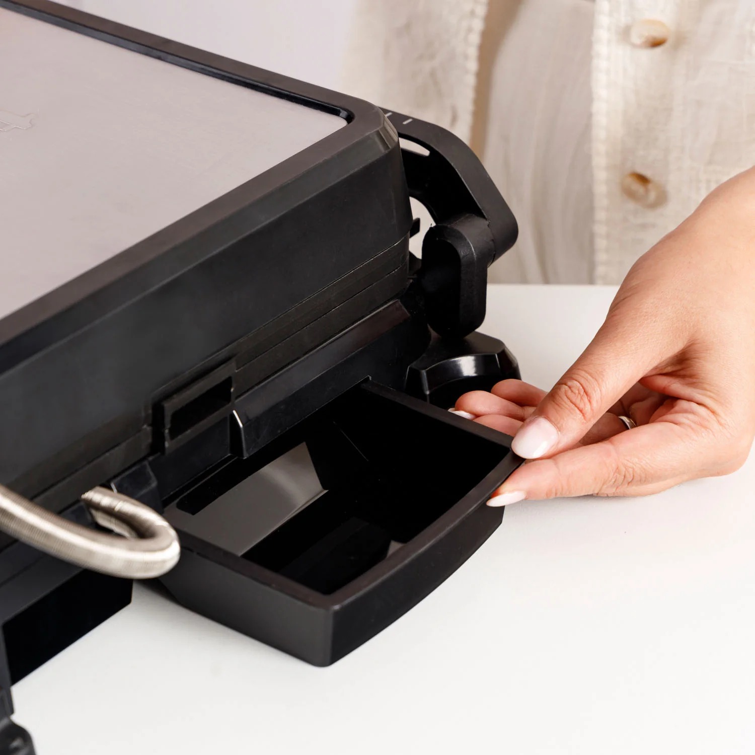 TAURUS GRILL BISTRO 2600W APERTURA 180 (GR2400X) - Imagen 3