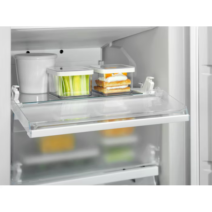 Electrolux Congelador Vertical Integrable EUN7NE18S NoFrost 212L Clase E - Imagen 4