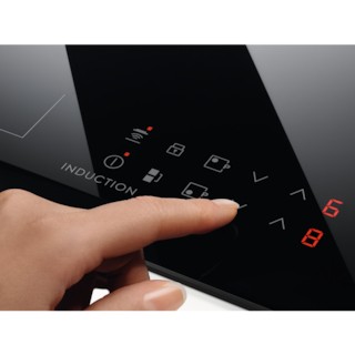 ELECTROLUX PLACA INDUCCIIN SERIE 300 LIT6346M NEGRO INTEGRADO 60 CM CON PLACA DE INDUCCIIN 3 ZONA(S) - Imagen 3