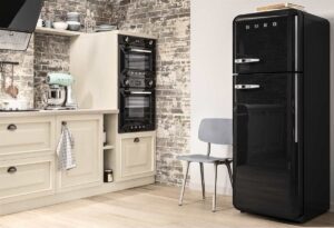 frigorifico-2-puertas-smeg-fab30rbl5-negro-anos-50-style-172x60cm-apertura-derecha-1