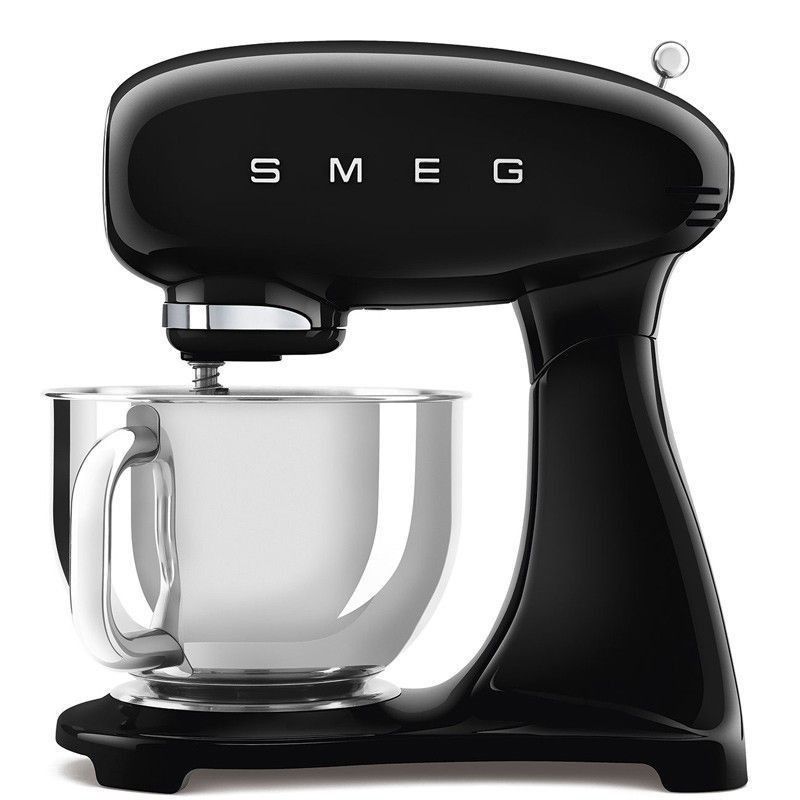 robot-de-cocina-smeg-smf03bleu-negro-total-amasador-anos-50-style