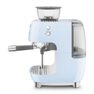 smeg-cafetera-espresso-manual-egf03pbeu-grinder-inox-24-l-20-bar-pastel-blue-50s-style-6