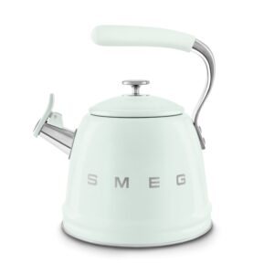 smeg-hervidor-wkf01pg-whistling-kettle-pastel-green-23-l-50s-style-1-scaled