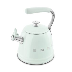 smeg-hervidor-wkf01pg-whistling-kettle-pastel-green-23-l-50s-style-4-scaled