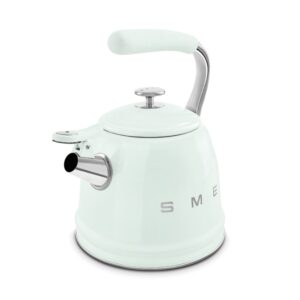 smeg-hervidor-wkf01pg-whistling-kettle-pastel-green-23-l-50s-style-5-scaled