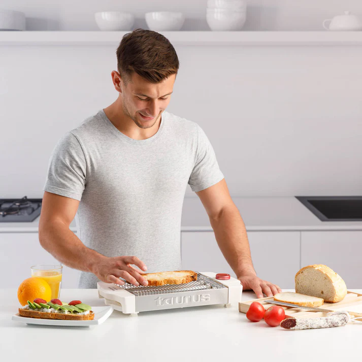 taurus-tostador-neptuno-plus-to900